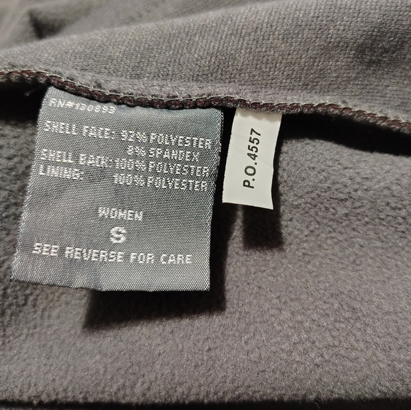 New Balance women's hooded sweatshirt jacket, size S, fleece full zip burgundy. - Picture 12 of 14